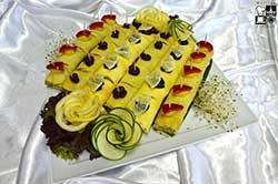 Szafranowe ruloniki naleśnikowe